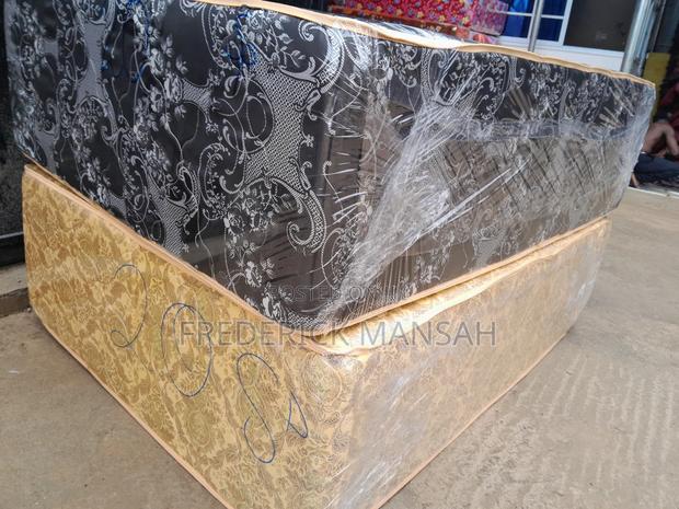 20inches Double Mattress for Sale · Photo 1