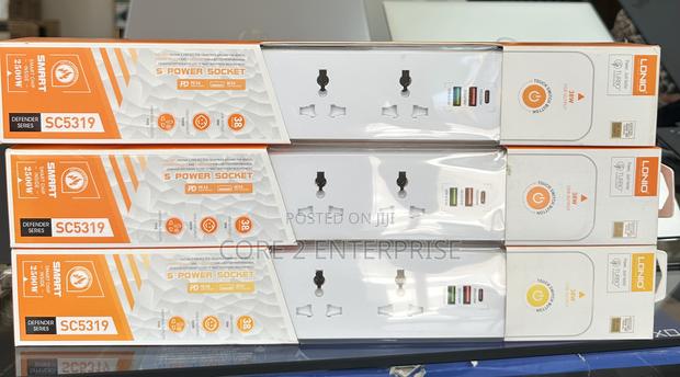 Ldnio Sc5319 Power Strip – 5 Sockets + Fast Charging Usb · Photo 1