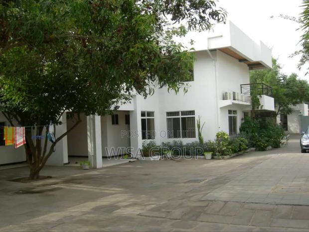 5bdrm Duplex in Wisa Group, Accra Metropolitan for rent · Photo 5