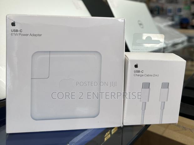 Apple 61w Usb-C Power Adapter With 2m Cable · Photo 1