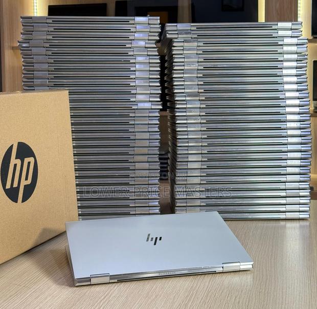 New Laptop HP EliteBook 840 G8 32GB Intel Core I7 SSD 512GB · Photo 3