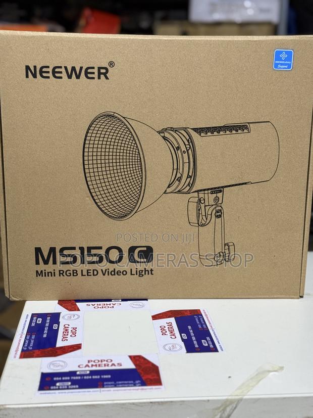 Neewer Ms150c RGBW Light · Photo 1
