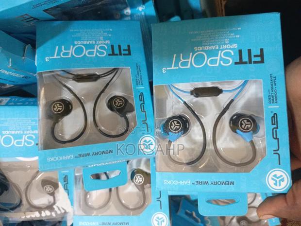 Original Jlab Wired Headphones · Photo 1
