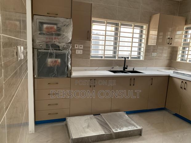 4bdrm House in North Legon for sale · Photo 5