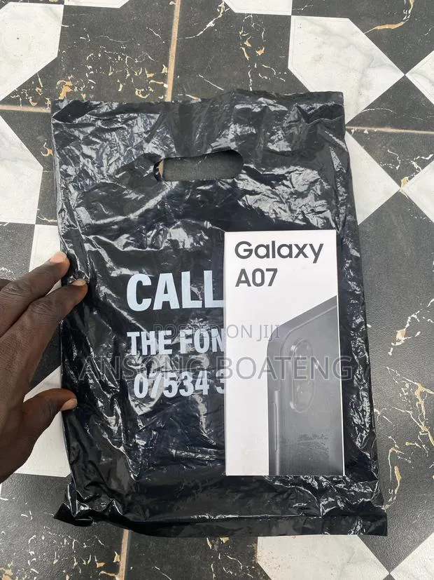 New Samsung Galaxy A07 128 GB Black · Photo 1