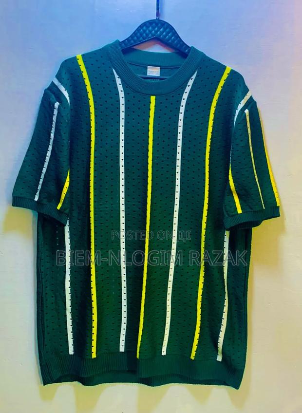 High Quality Off-White Net Round N v-Neck Tops Available · Photo 3