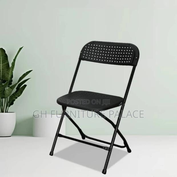 Foldable Chair for Office and Home · Photo 1