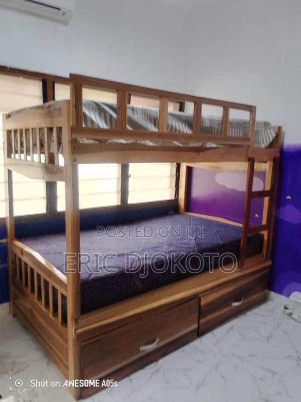 Bunk Bed With Two Drawers · Photo 2