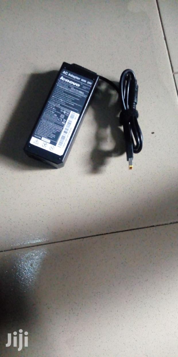 Lenovo USB Charger · Photo 1