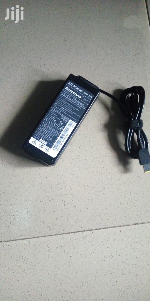Lenovo USB Charger · Photo 3