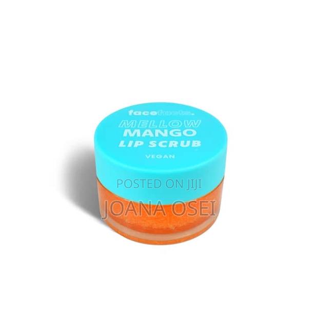 Face Facts Lip Scrub · Photo 3