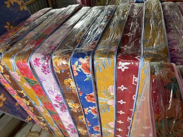 7inches Double Mattress for Sale · Photo 1