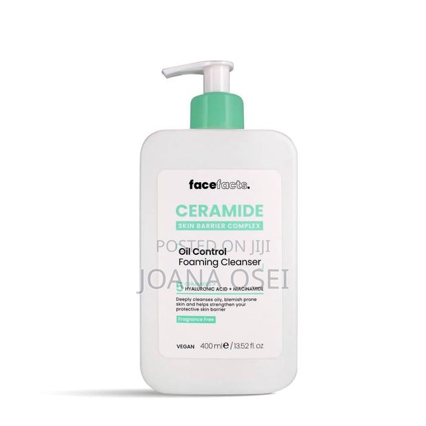 Ceramide Oil Control Foaming Cleanser · Photo 1
