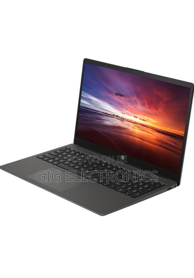 New Laptop HP 255 16GB AMD Ryzen 5 SSD 512GB · Photo 2