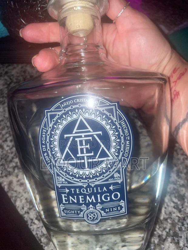 Tequila Enemigo 89 Anejo Cristalino 750ml · Photo 2