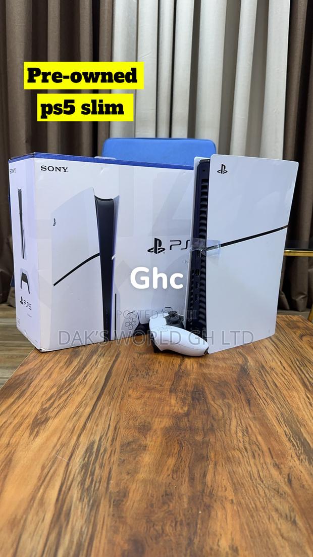 Brand New Ps5 Slim · Photo 2