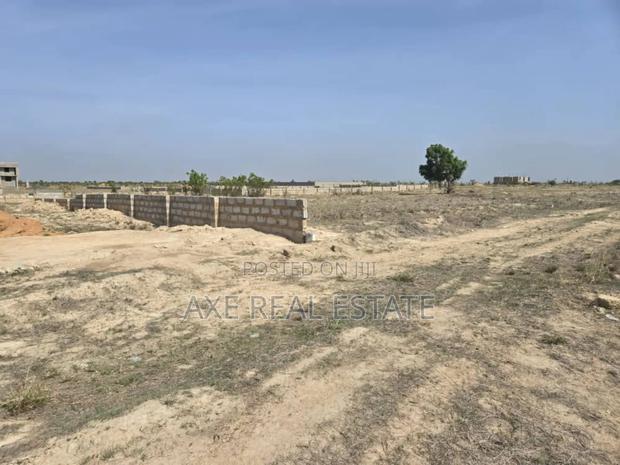 More Easter Deals on Lands at Prampram Beach Lane · Photo 1