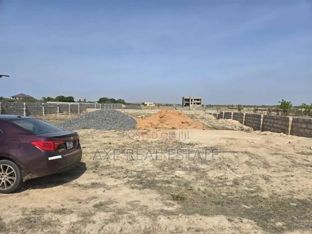 Buy Plot and Get Free Gift - Afienya - Shai Hills · Photo 1
