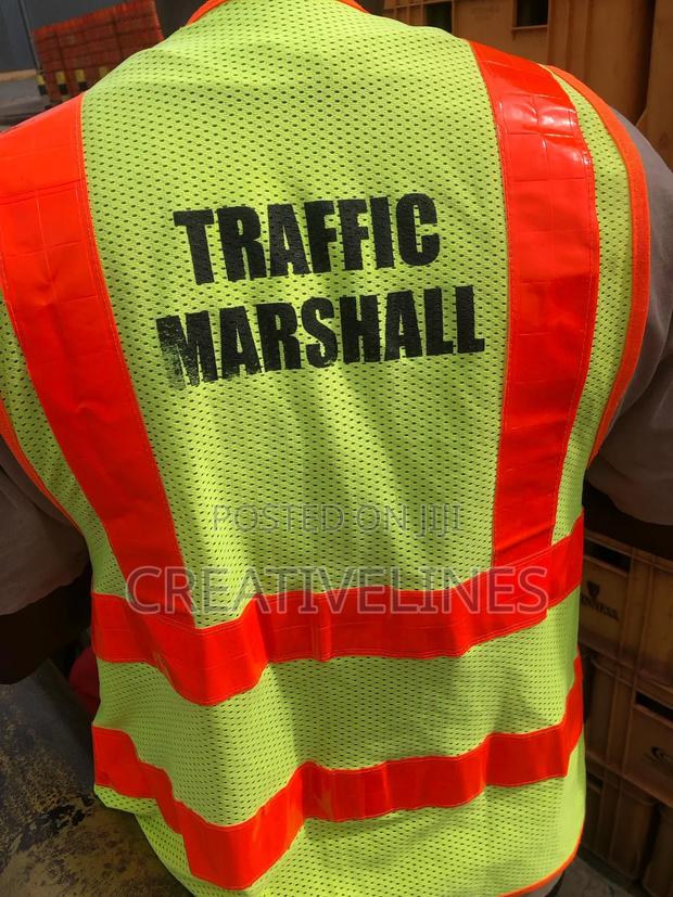 Traffic Marshal Reflector · Photo 1
