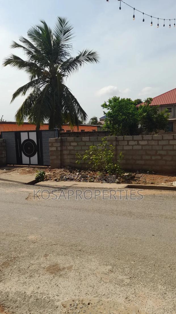 Half Plot At Lapaz Lomnava For Sale · Photo 2