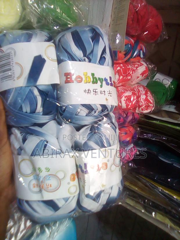 4pcs of 50g Pack T Shirt Yarn Total 200g · Photo 1