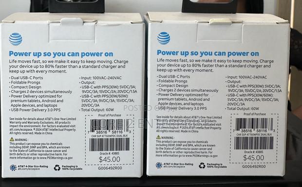 At T 60w Dual Usb-C Wall Charger · Photo 2