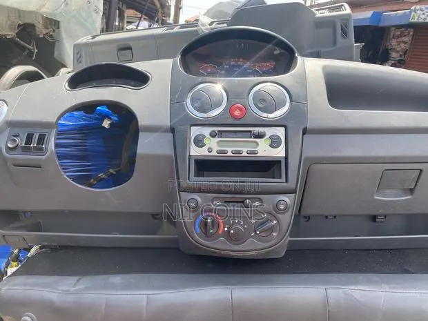 Matiz 3 Dashboard · Photo 1
