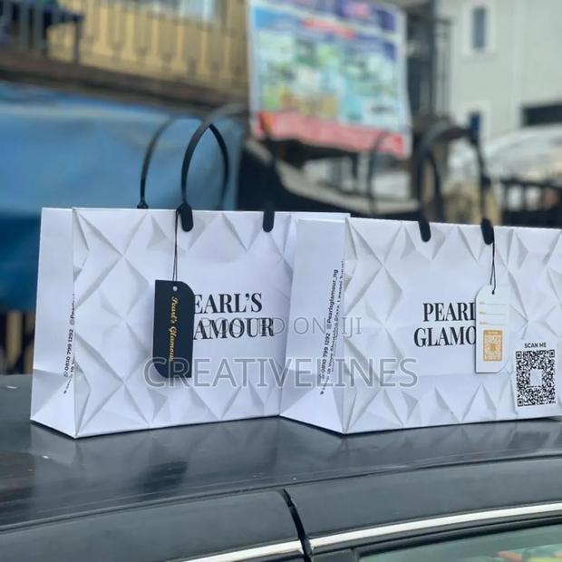 Luxury Paperbags · Photo 1