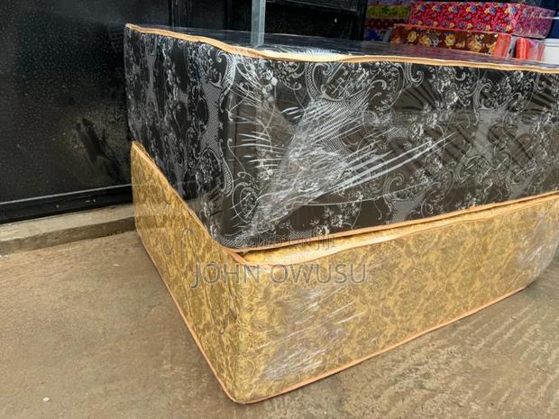 20inches High Density Double Mattress for Sale · Photo 1