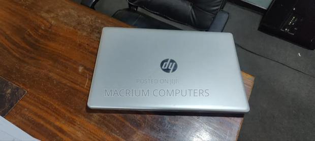 Laptop HP Pavilion 17 8GB Intel Core I5 SSD 256GB · Photo 2
