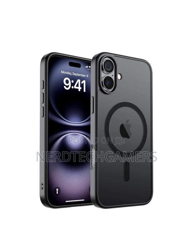 Hard Silicone Case for iPhone 16 Plus · Photo 2