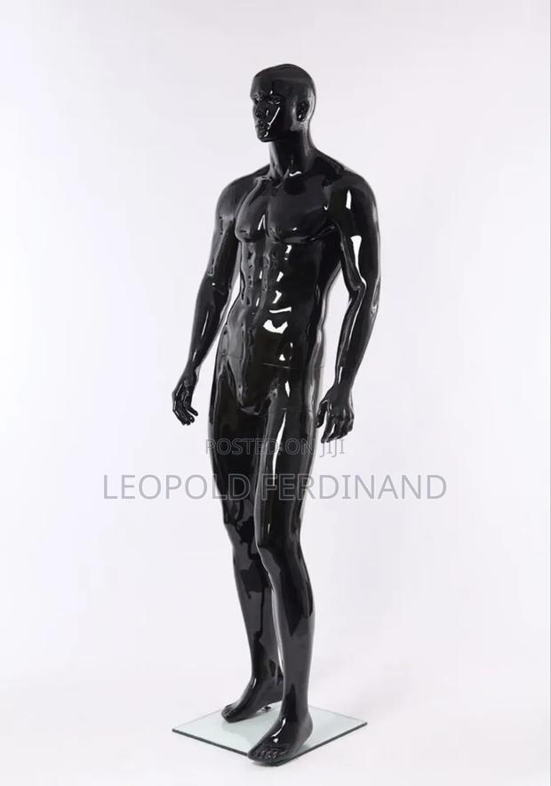 Black Male Mannequin · Photo 2