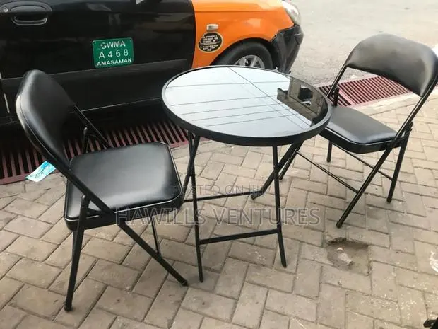 Foldable Table With 2 Chairs · Photo 1