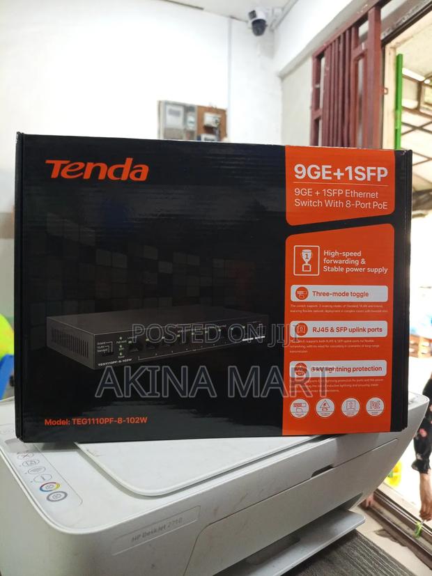 Tenda 9 Port Poe Switch With 1 SFP Port · Photo 1