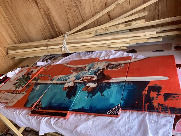 Canvas Wall Arts Frame Cow Base 5 Panels · Photo 2