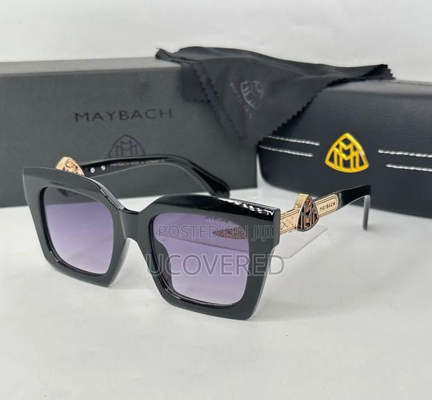 Branded Fashion Sunglasses · Photo 7