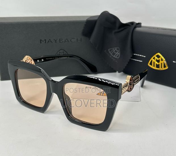 Branded Fashion Sunglasses · Photo 8