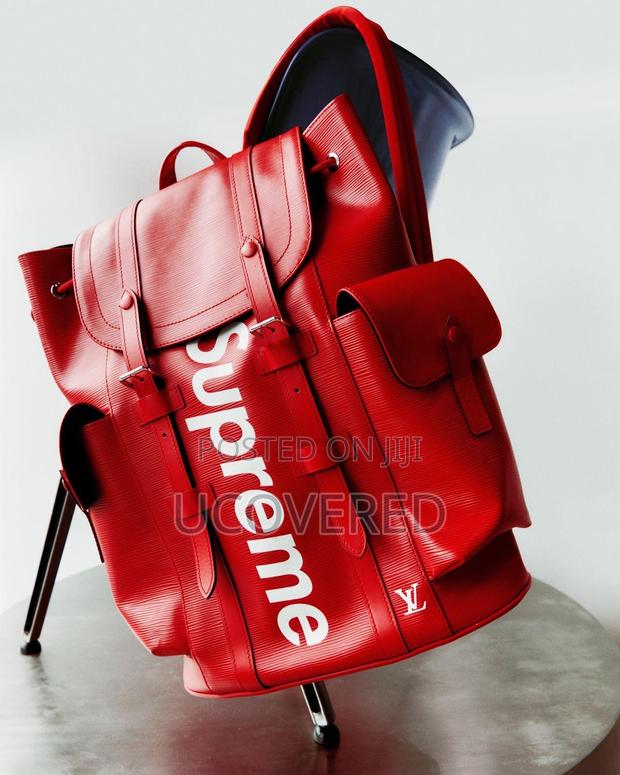 High Quality Leather Supreme Backpacks · Photo 5