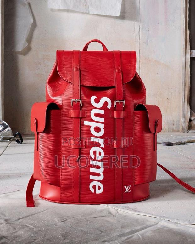 High Quality Leather Supreme Backpacks · Photo 6