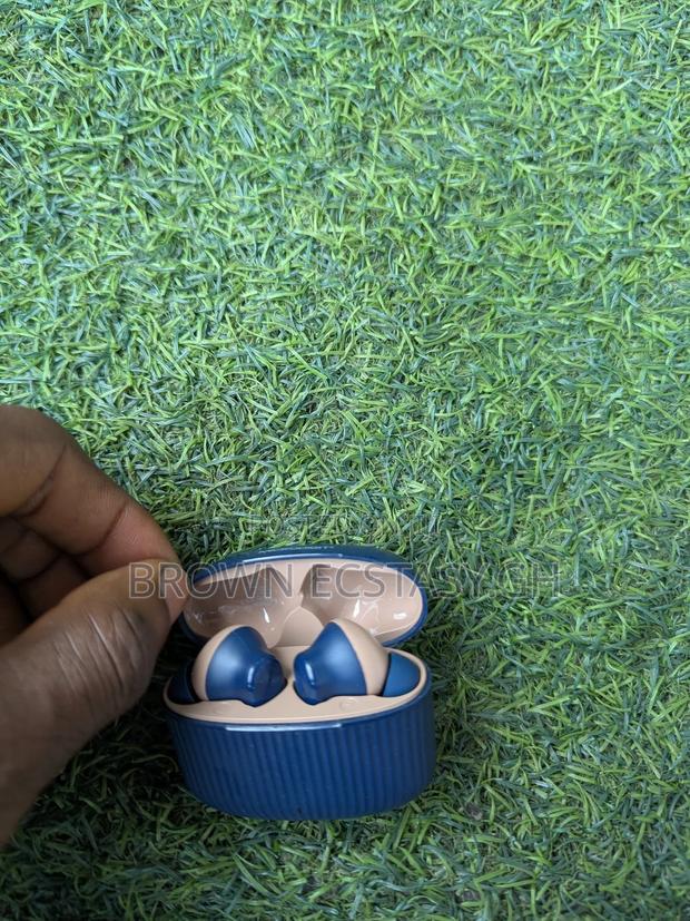 Original Microdigit Earbuds · Photo 3