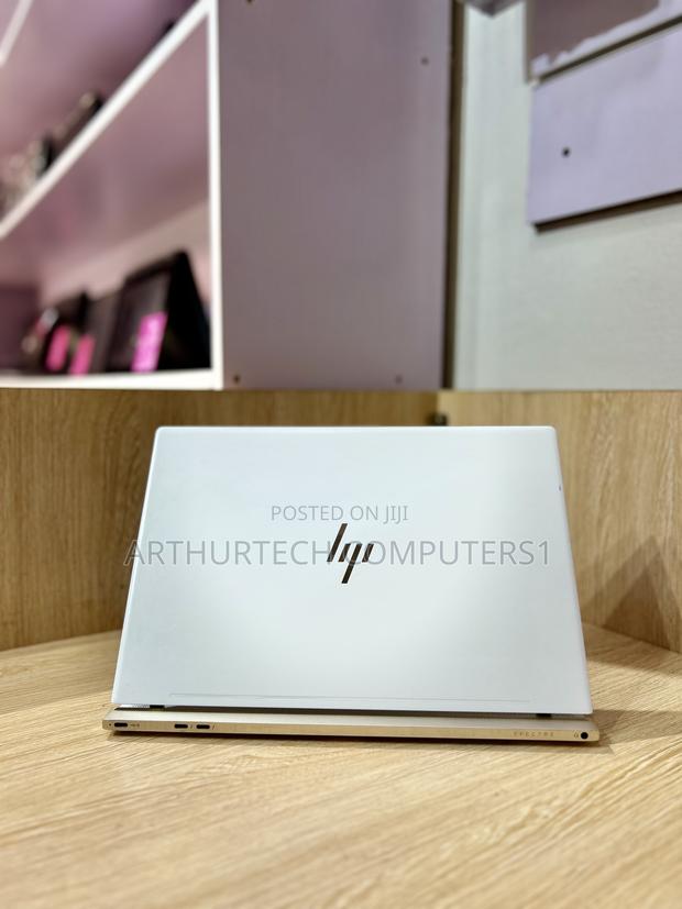 Laptop HP Spectre 13 8GB Intel Core I5 SSD 256GB · Photo 3