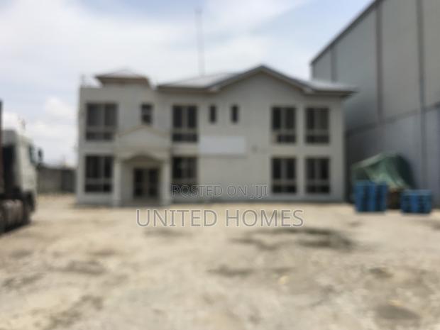 Tema 4000 Square Meters Warehouse for Rent · Photo 4