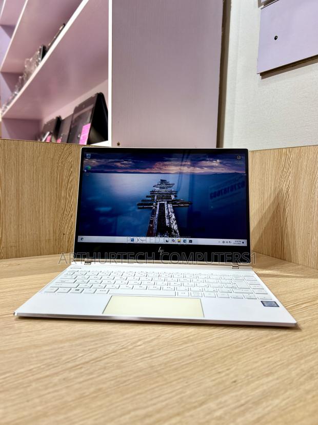 Laptop HP Spectre 13 8GB Intel Core I5 SSD 256GB · Photo 2