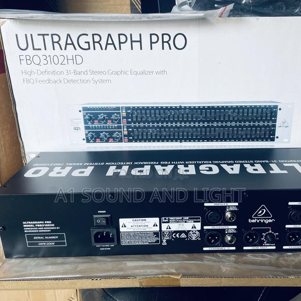 Behringer Ultragraph Pro Fbq3102hd · Photo 2