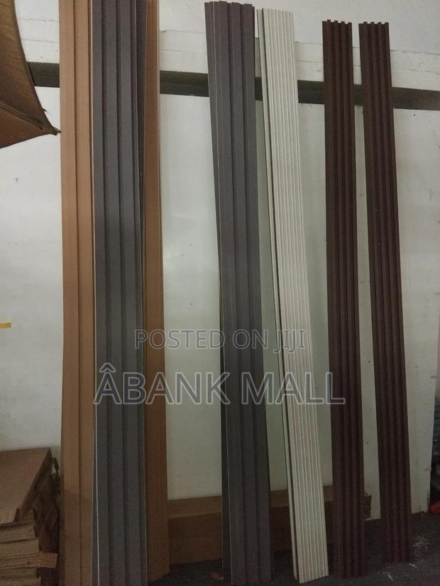 Wall Panel · Photo 1