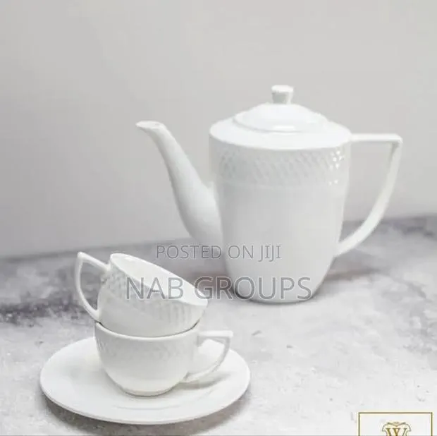 Royal Teapot · Photo 1