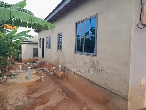 6bdrm House in Kenyasi Adwumam, Kumasi Metropolitan for sale · Photo 6