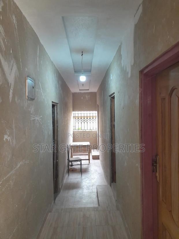 6bdrm House in Kenyasi Adwumam, Kumasi Metropolitan for sale · Photo 7