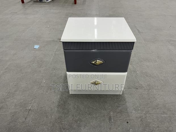 Quality Nightstand With Drawers · Photo 1