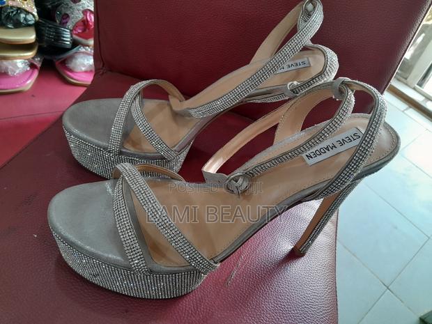 Silver Stones Plat Form Heel · Photo 4